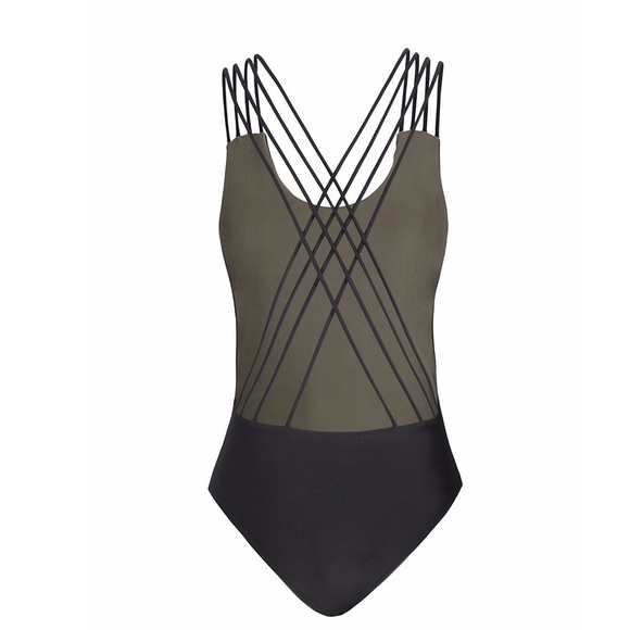 Reversible Swimsuit - Picture 4 of 6